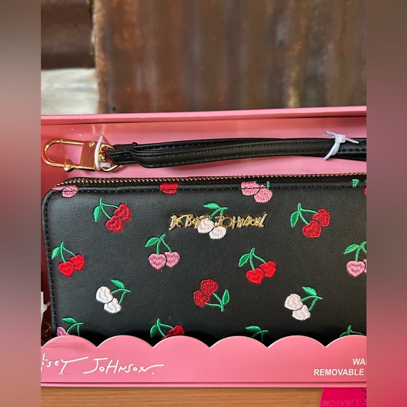NWT- Betsey Johnson Cherry Embroidered wrislet wallet - Picture 4 of 5